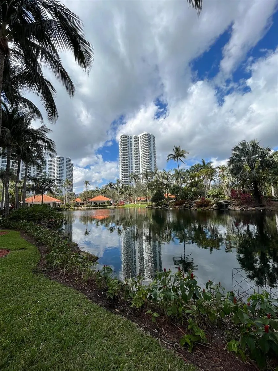 3530 Mystic Pointe Dr 1412, Aventura, Florida 3318, Aventura, Florida 33180, 2 Bedrooms Bedrooms, ,2 BathroomsBathrooms,Residential,For Sale,3530 Mystic Pointe Dr 1412, Aventura, Florida 3318,A11987406