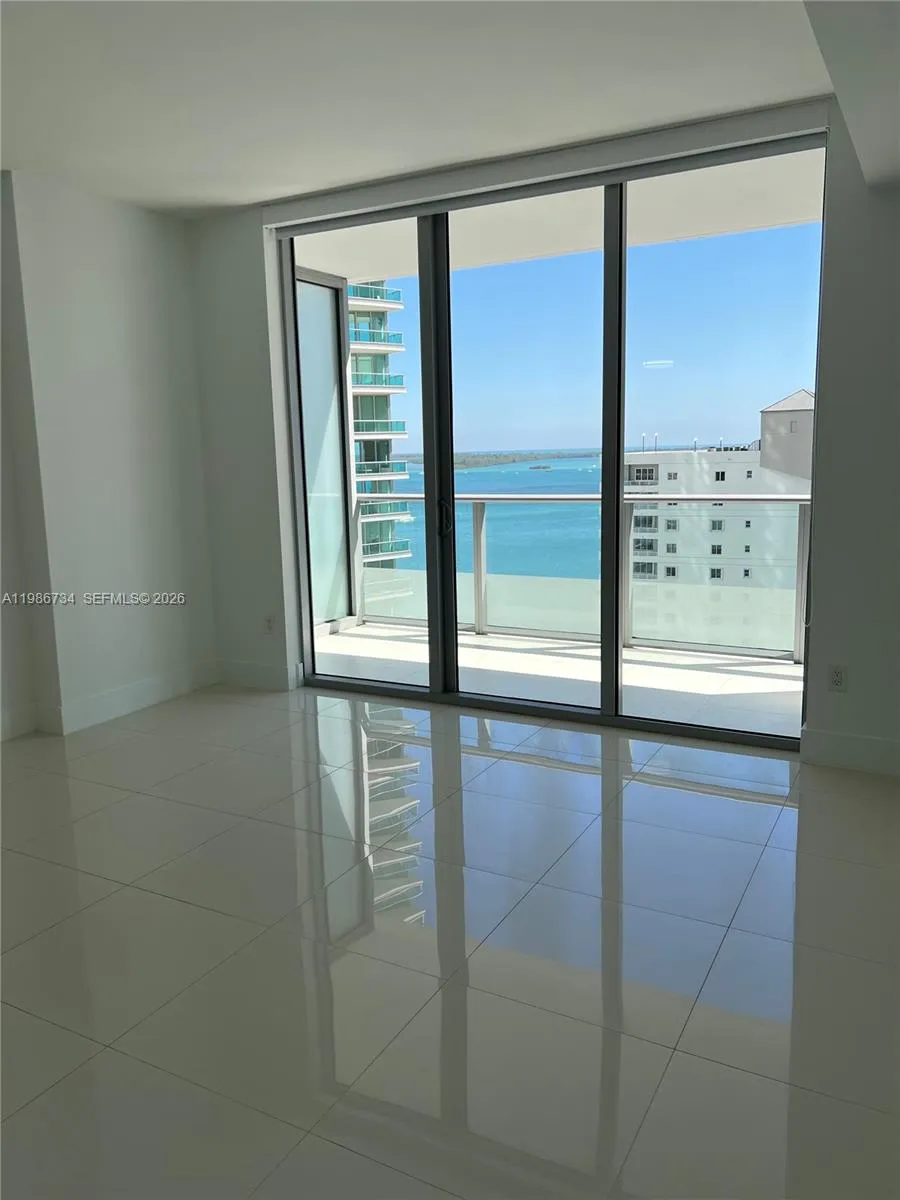 1300 Brickell Bay Dr 1606, Miami, Florida 33131, Miami, Florida 33131, ,1 BathroomBathrooms,Residential,For Sale,1300 Brickell Bay Dr 1606, Miami, Florida 33131,A11986734