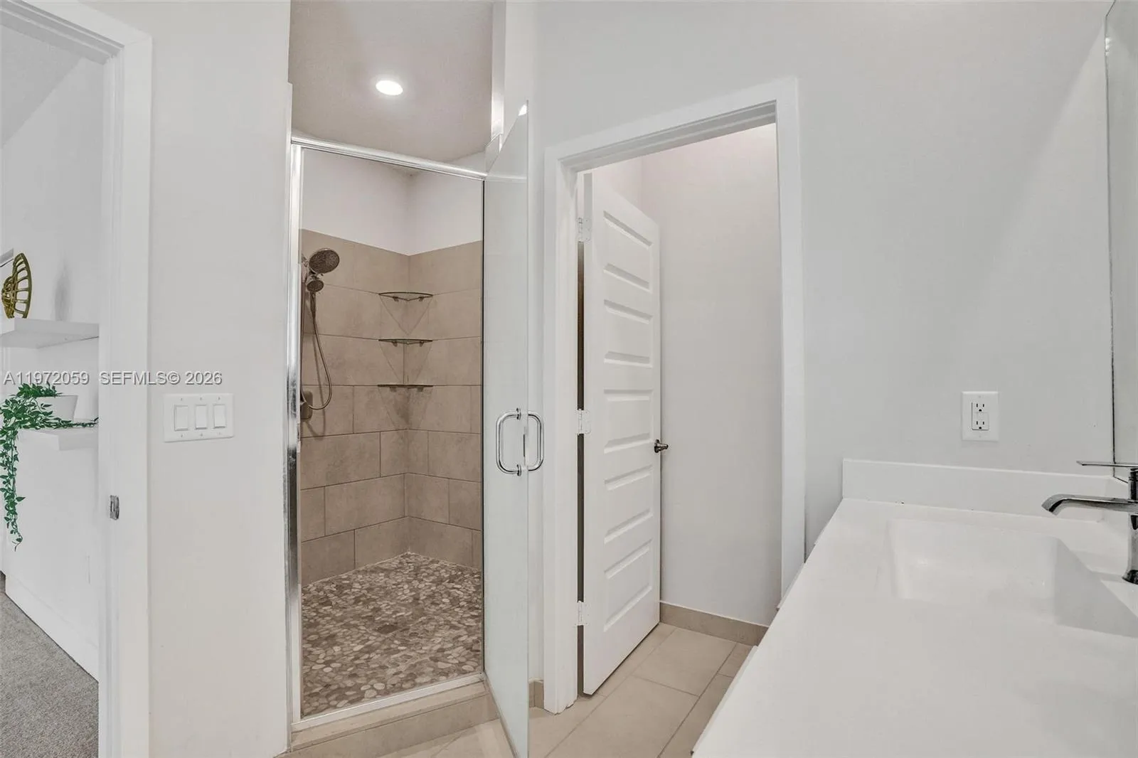 4771 Nw 84th Ave, Doral, Florida 33166, Doral, Florida 33166, 3 Bedrooms Bedrooms, ,3 BathroomsBathrooms,Residential,For Sale,4771 Nw 84th Ave, Doral, Florida 33166,A11972059