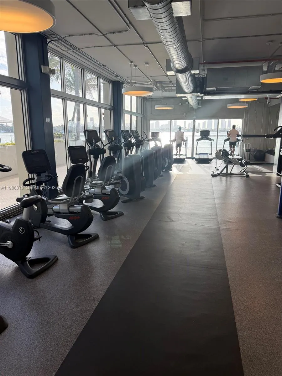 1200 West Ave 1214, Miami Beach, Florida 33139, Miami Beach, Florida 33139, ,1 BathroomBathrooms,Residential Lease,For Rent,1200 West Ave 1214, Miami Beach, Florida 33139,A11986370