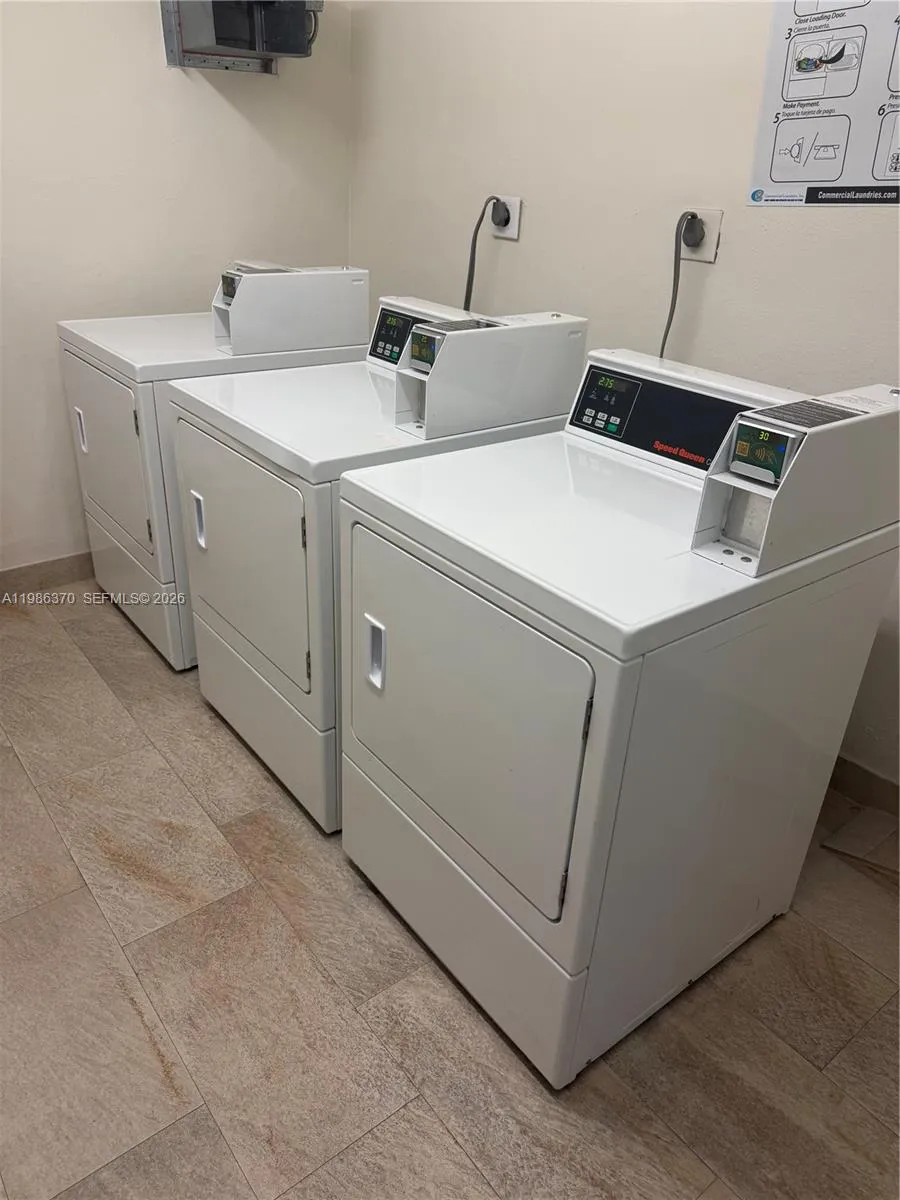 1200 West Ave 1214, Miami Beach, Florida 33139, Miami Beach, Florida 33139, ,1 BathroomBathrooms,Residential Lease,For Rent,1200 West Ave 1214, Miami Beach, Florida 33139,A11986370