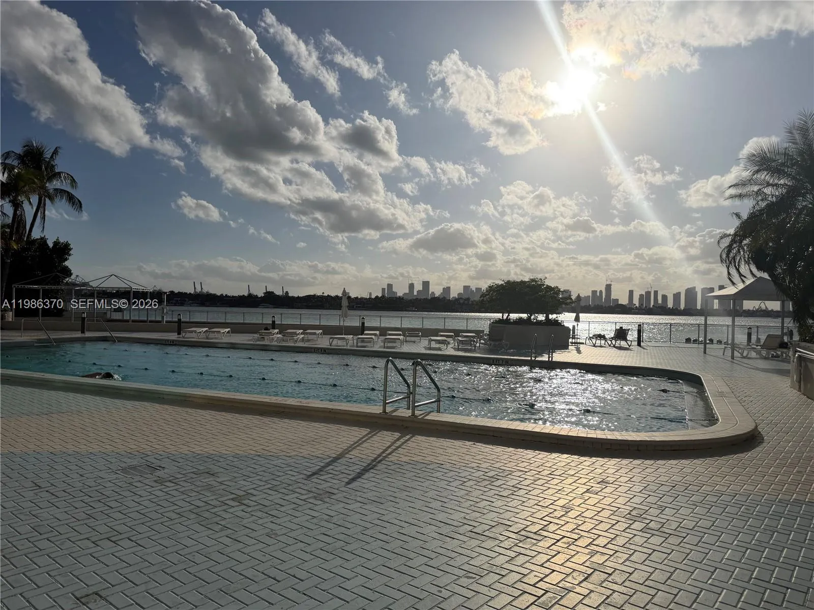 1200 West Ave 1214, Miami Beach, Florida 33139, Miami Beach, Florida 33139, ,1 BathroomBathrooms,Residential Lease,For Rent,1200 West Ave 1214, Miami Beach, Florida 33139,A11986370