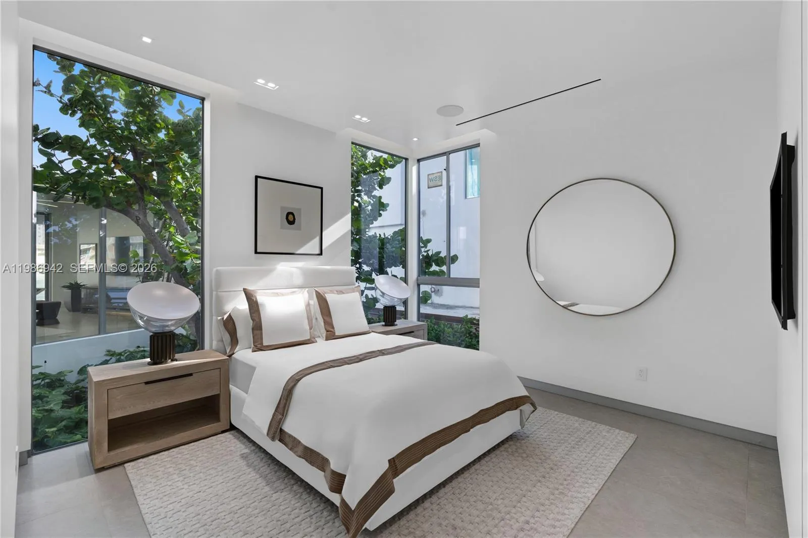 501 Palm Dr, Hallandale Beach, Florida 33009, Hallandale Beach, Florida 33009, 8 Bedrooms Bedrooms, ,9 BathroomsBathrooms,Residential,For Sale,501 Palm Dr, Hallandale Beach, Florida 33009,A11986942