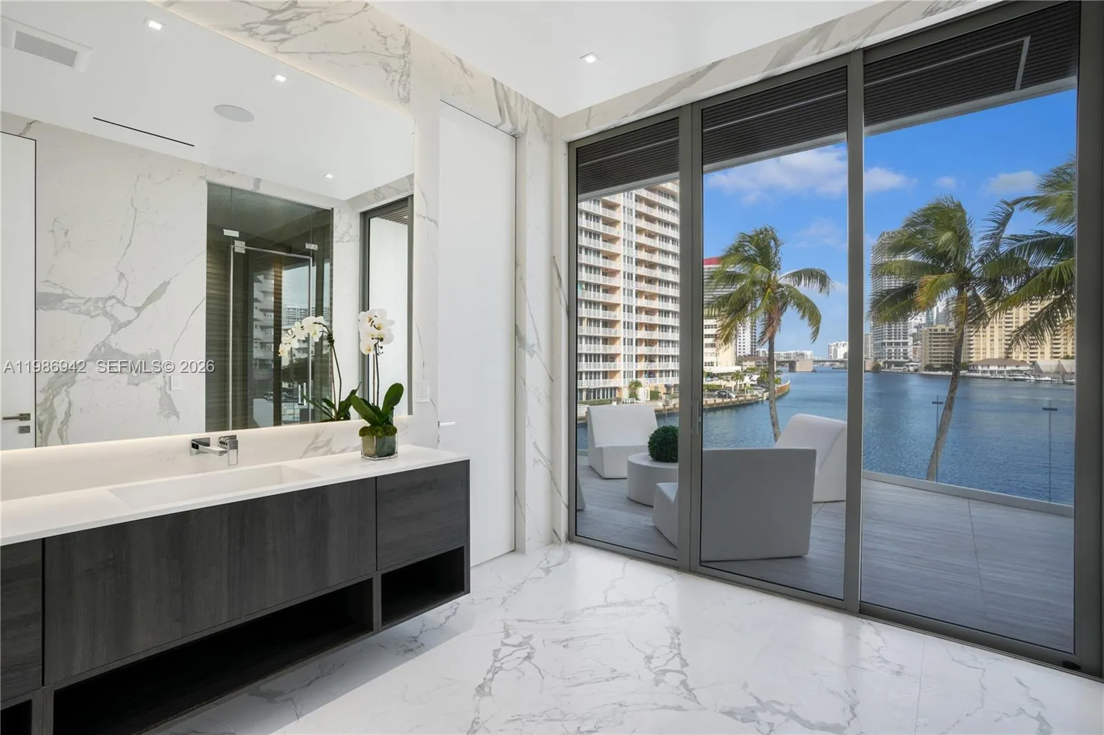 501 Palm Dr, Hallandale Beach, Florida 33009, Hallandale Beach, Florida 33009, 8 Bedrooms Bedrooms, ,9 BathroomsBathrooms,Residential,For Sale,501 Palm Dr, Hallandale Beach, Florida 33009,A11986942