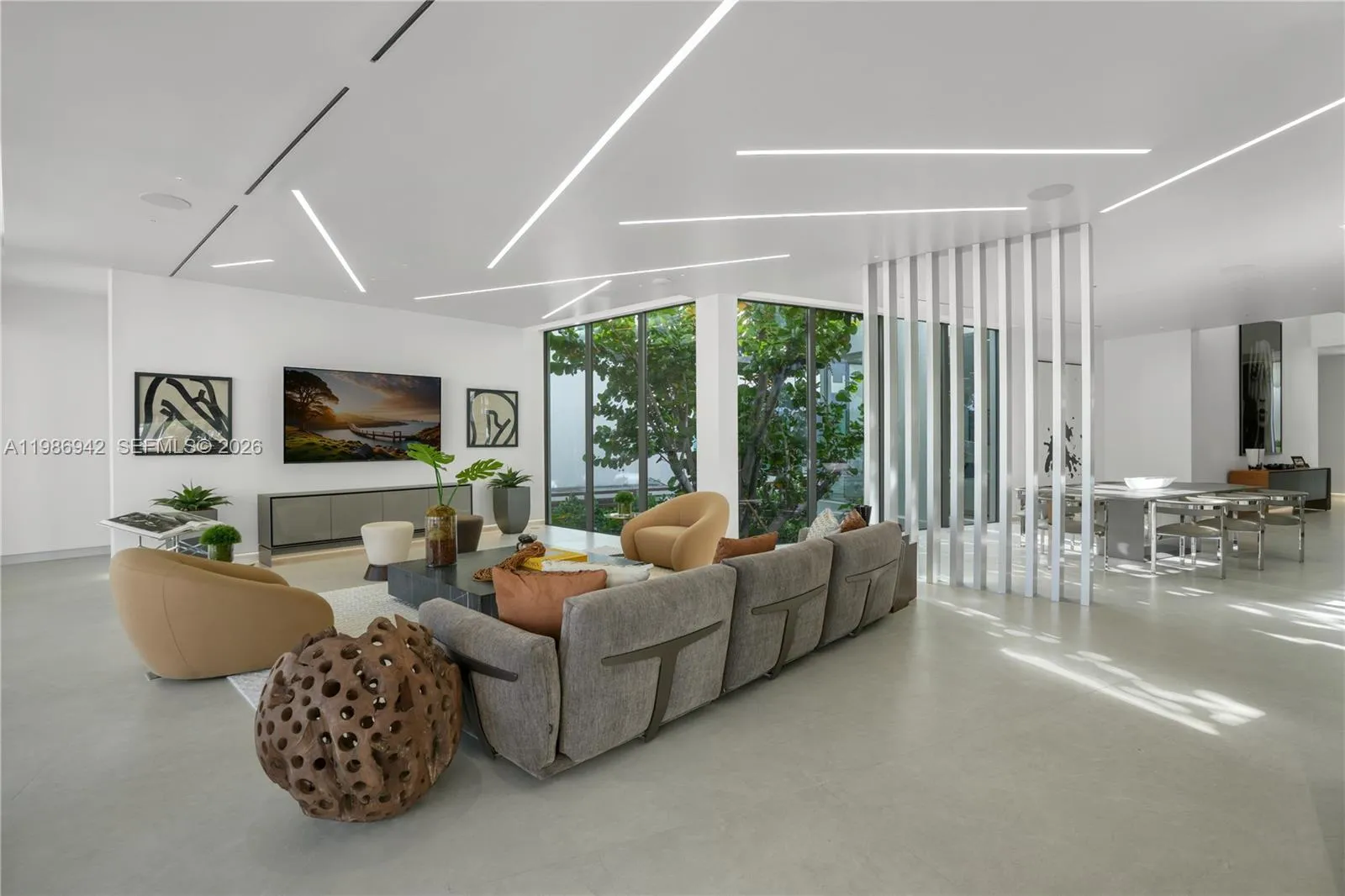 501 Palm Dr, Hallandale Beach, Florida 33009, Hallandale Beach, Florida 33009, 8 Bedrooms Bedrooms, ,9 BathroomsBathrooms,Residential,For Sale,501 Palm Dr, Hallandale Beach, Florida 33009,A11986942