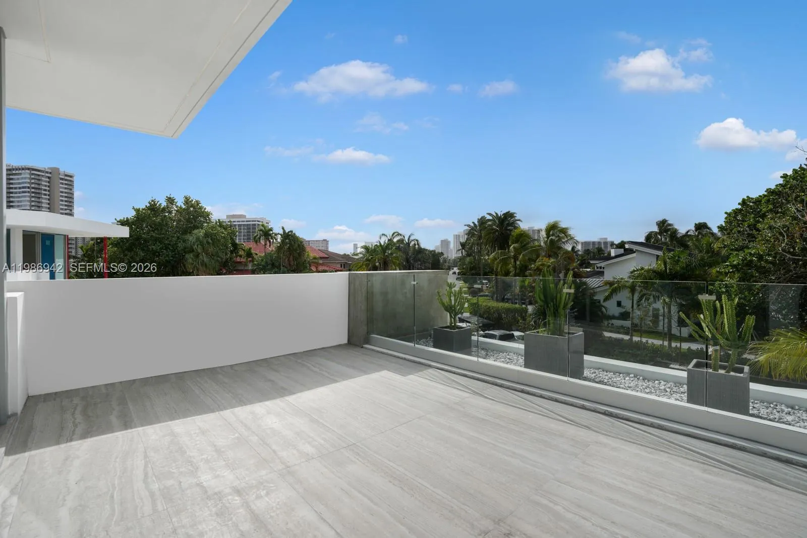 501 Palm Dr, Hallandale Beach, Florida 33009, Hallandale Beach, Florida 33009, 8 Bedrooms Bedrooms, ,9 BathroomsBathrooms,Residential,For Sale,501 Palm Dr, Hallandale Beach, Florida 33009,A11986942