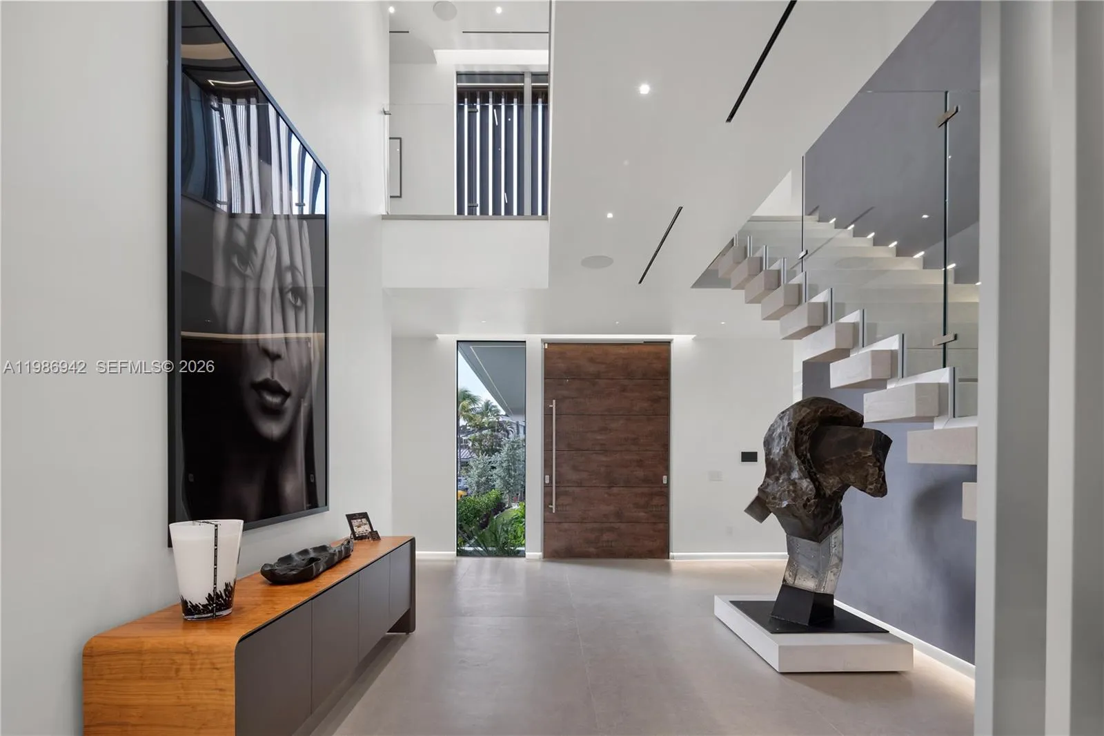 501 Palm Dr, Hallandale Beach, Florida 33009, Hallandale Beach, Florida 33009, 8 Bedrooms Bedrooms, ,9 BathroomsBathrooms,Residential,For Sale,501 Palm Dr, Hallandale Beach, Florida 33009,A11986942