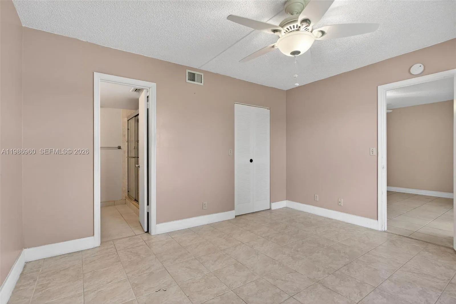 5520 Lakeside Dr 105, Margate, Florida 33063, Margate, Florida 33063, 2 Bedrooms Bedrooms, ,2 BathroomsBathrooms,Residential,For Sale,5520 Lakeside Dr 105, Margate, Florida 33063,A11986960