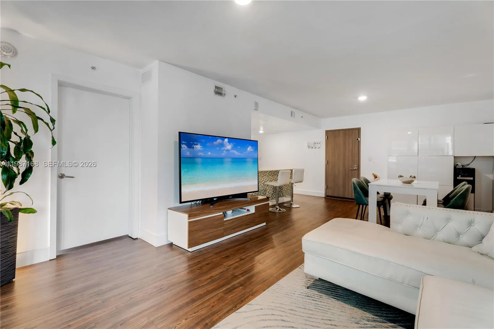 9261 E Bay Harbor Dr 607, Bay Harbor Islands, Flor, Bay Harbor Islands, Florida 33154, 2 Bedrooms Bedrooms, ,2 BathroomsBathrooms,Residential,For Sale,9261 E Bay Harbor Dr 607, Bay Harbor Islands, Flor,A11987168