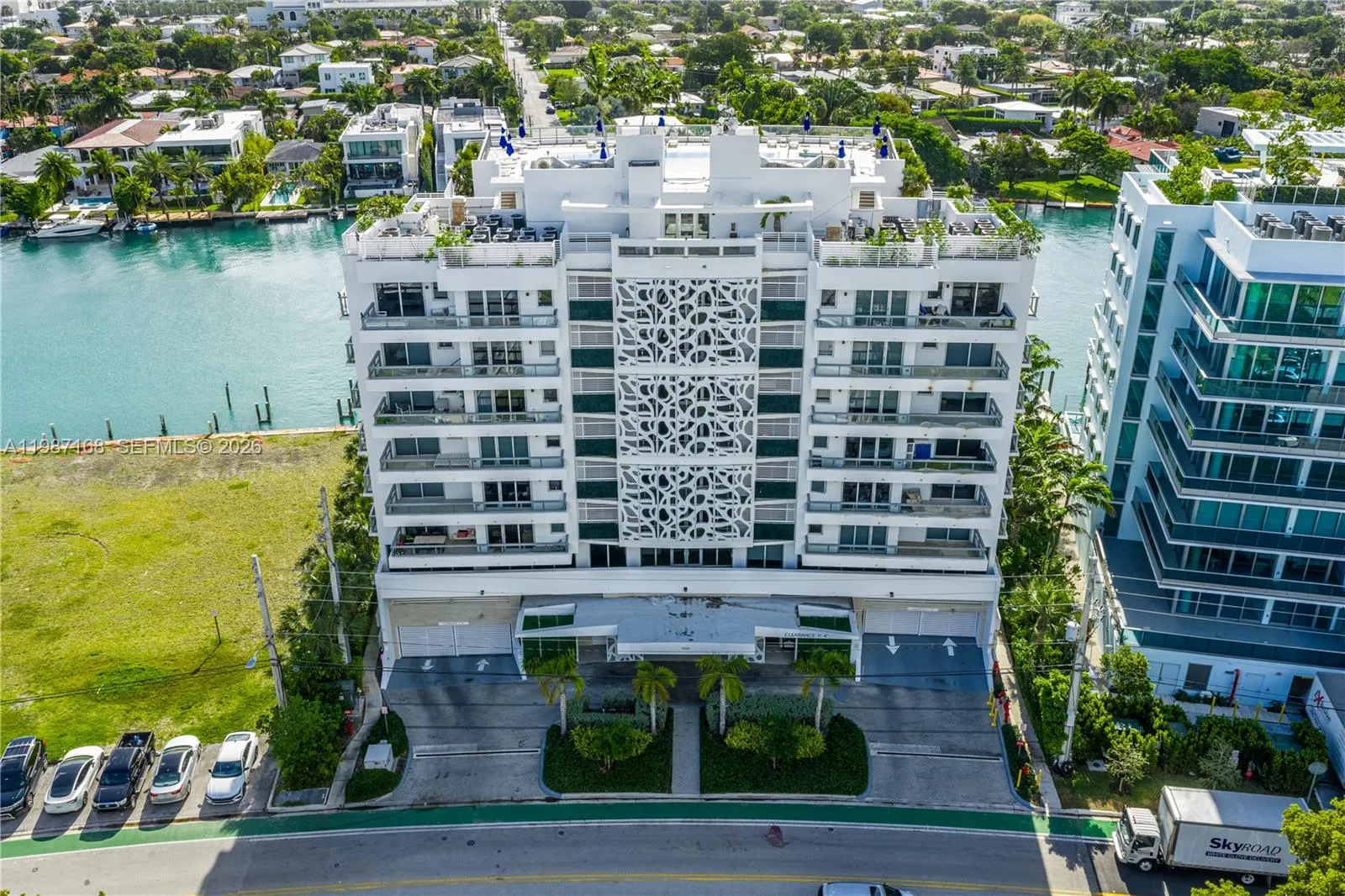 9261 E Bay Harbor Dr 607, Bay Harbor Islands, Flor, Bay Harbor Islands, Florida 33154, 2 Bedrooms Bedrooms, ,2 BathroomsBathrooms,Residential,For Sale,9261 E Bay Harbor Dr 607, Bay Harbor Islands, Flor,A11987168