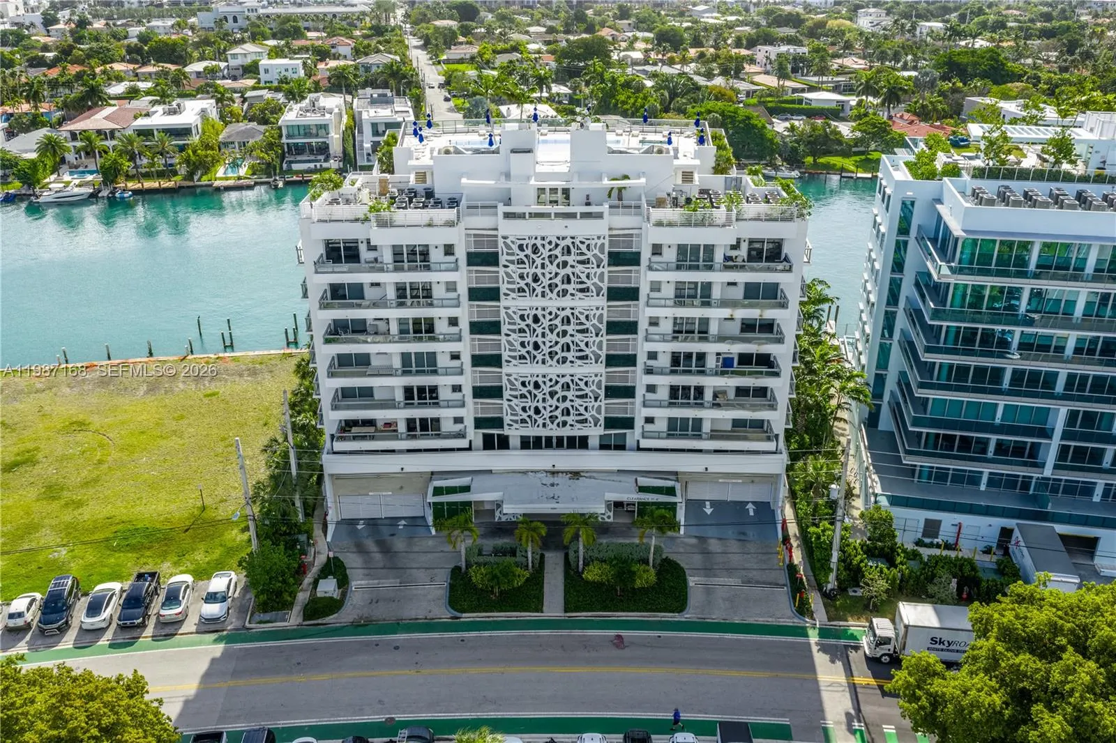 9261 E Bay Harbor Dr 607, Bay Harbor Islands, Flor, Bay Harbor Islands, Florida 33154, 2 Bedrooms Bedrooms, ,2 BathroomsBathrooms,Residential,For Sale,9261 E Bay Harbor Dr 607, Bay Harbor Islands, Flor,A11987168