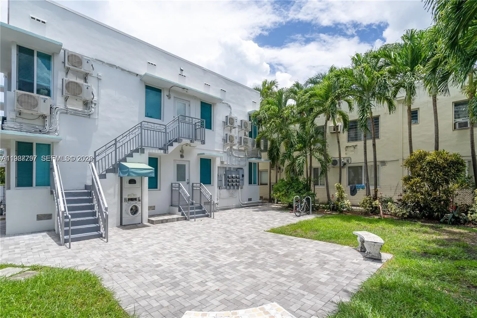 7936 Harding Ave 5, Miami Beach, Florida 33141, Miami Beach, Florida 33141, ,1 BathroomBathrooms,Residential Lease,For Rent,7936 Harding Ave 5, Miami Beach, Florida 33141,A11987797