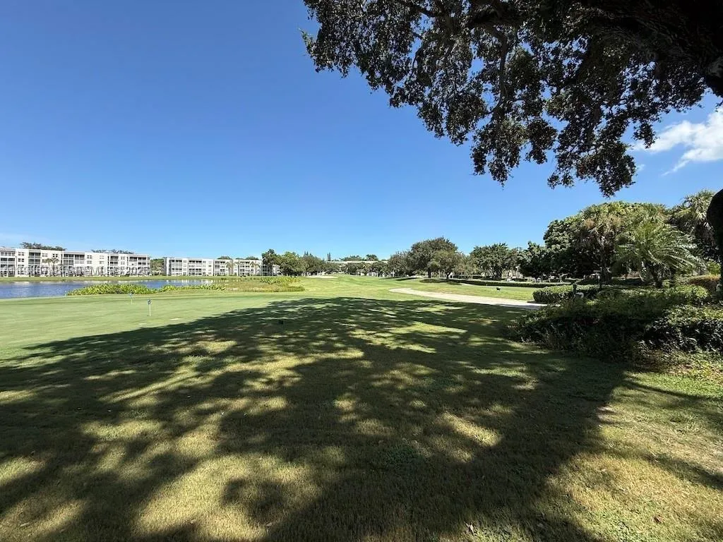 9461 Evergreen Pl 305, Davie, Florida 33324, Davie, Florida 33324, 1 Bedroom Bedrooms, ,1 BathroomBathrooms,Residential,For Sale,9461 Evergreen Pl 305, Davie, Florida 33324,A11986748