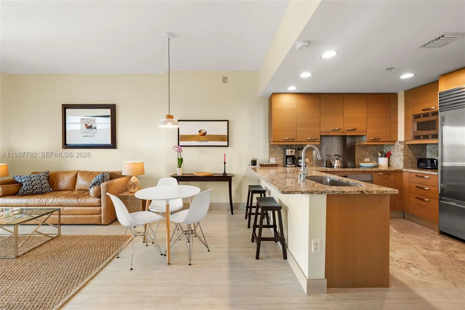 3540 Main Hwy Ph04, Miami, Florida 33133, Miami, Florida 33133, 1 Bedroom Bedrooms, ,2 BathroomsBathrooms,Residential Lease,For Rent,3540 Main Hwy Ph04, Miami, Florida 33133,A11987782