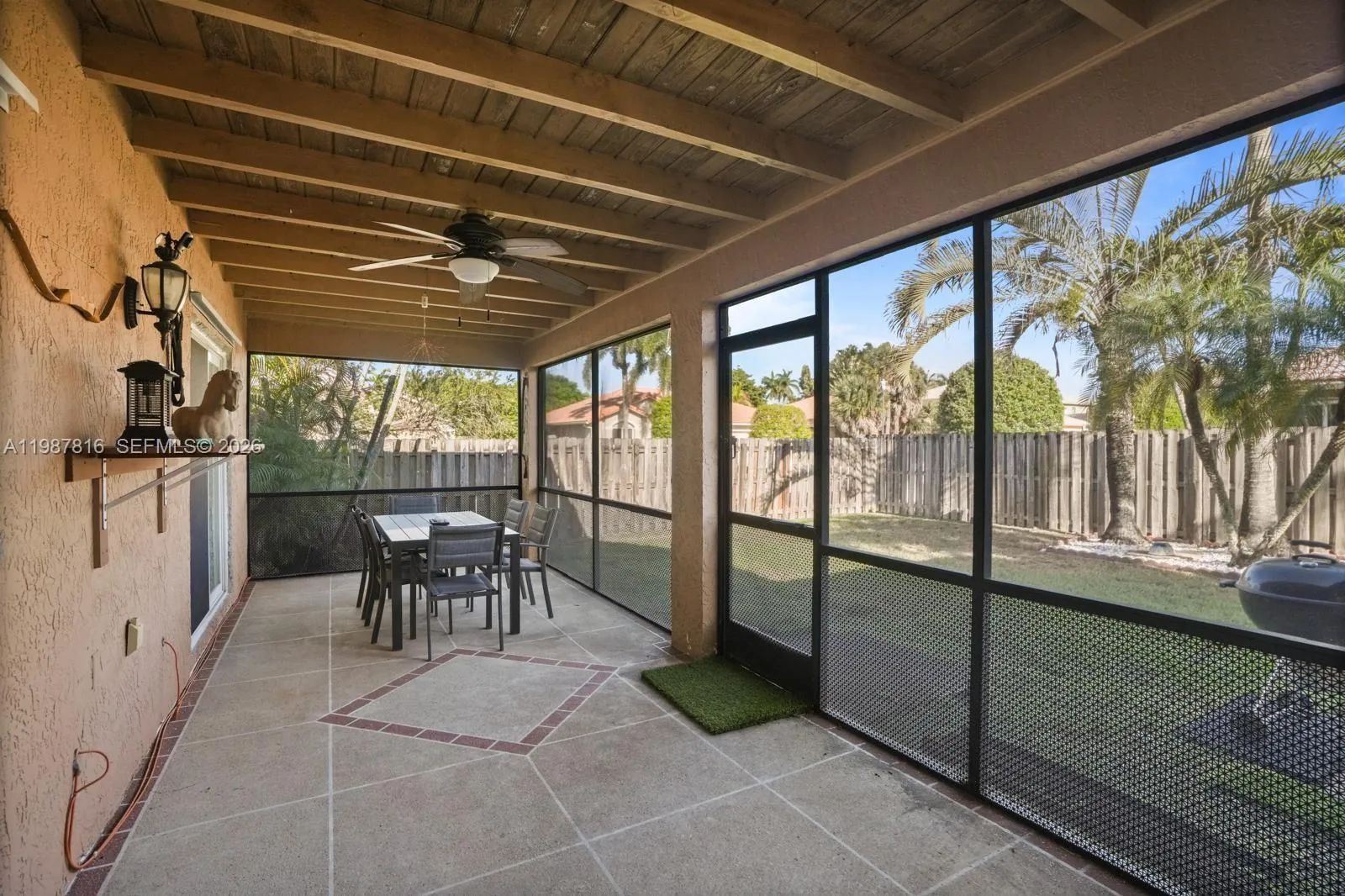 16941 Royal Poinciana Dr, Weston, Florida 33326, Weston, Florida 33326, 4 Bedrooms Bedrooms, ,2 BathroomsBathrooms,Residential,For Sale,16941 Royal Poinciana Dr, Weston, Florida 33326,A11987816