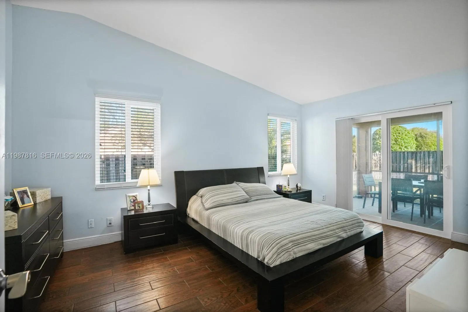 16941 Royal Poinciana Dr, Weston, Florida 33326, Weston, Florida 33326, 4 Bedrooms Bedrooms, ,2 BathroomsBathrooms,Residential,For Sale,16941 Royal Poinciana Dr, Weston, Florida 33326,A11987816