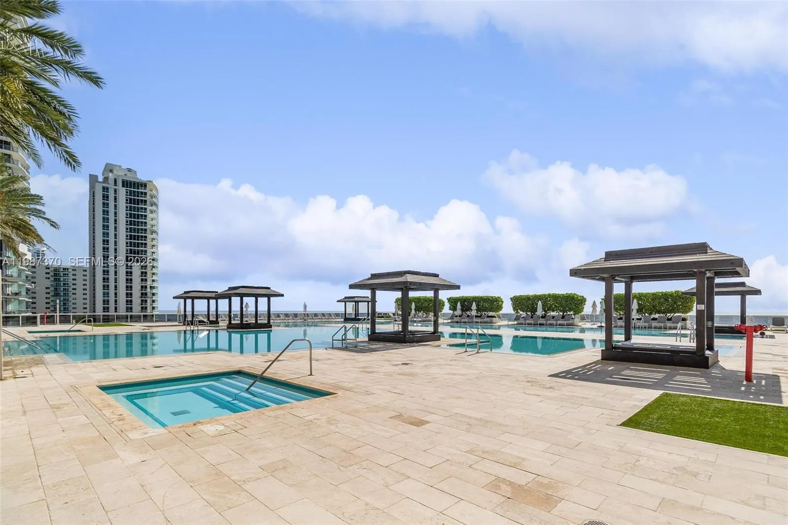 1850 S Ocean Dr 4206, Hallandale Beach, Florida 33, Hallandale Beach, Florida 33009, 2 Bedrooms Bedrooms, ,1 BathroomBathrooms,Residential,For Sale,1850 S Ocean Dr 4206, Hallandale Beach, Florida 33,A11987370