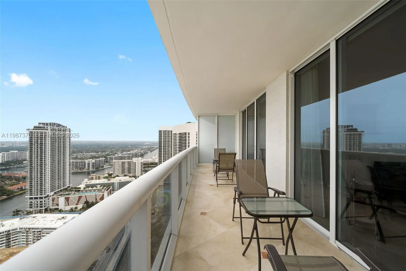 1850 S Ocean Dr 4206, Hallandale Beach, Florida 33, Hallandale Beach, Florida 33009, 2 Bedrooms Bedrooms, ,1 BathroomBathrooms,Residential,For Sale,1850 S Ocean Dr 4206, Hallandale Beach, Florida 33,A11987370