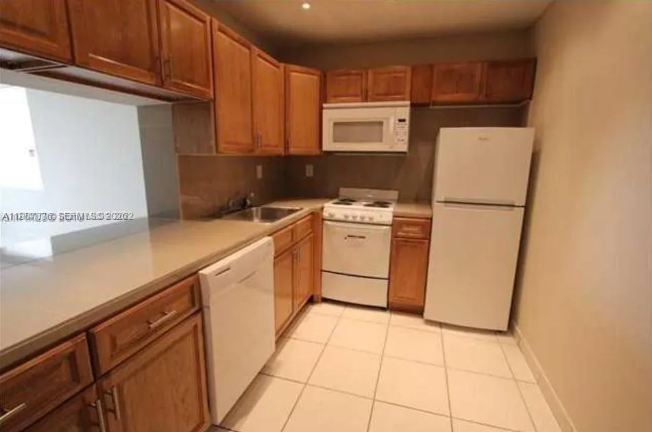 5775 W 20th Ave 406, Hialeah, Florida 33012, Hialeah, Florida 33012, 2 Bedrooms Bedrooms, ,2 BathroomsBathrooms,Residential Lease,For Rent,5775 W 20th Ave 406, Hialeah, Florida 33012,A11987836