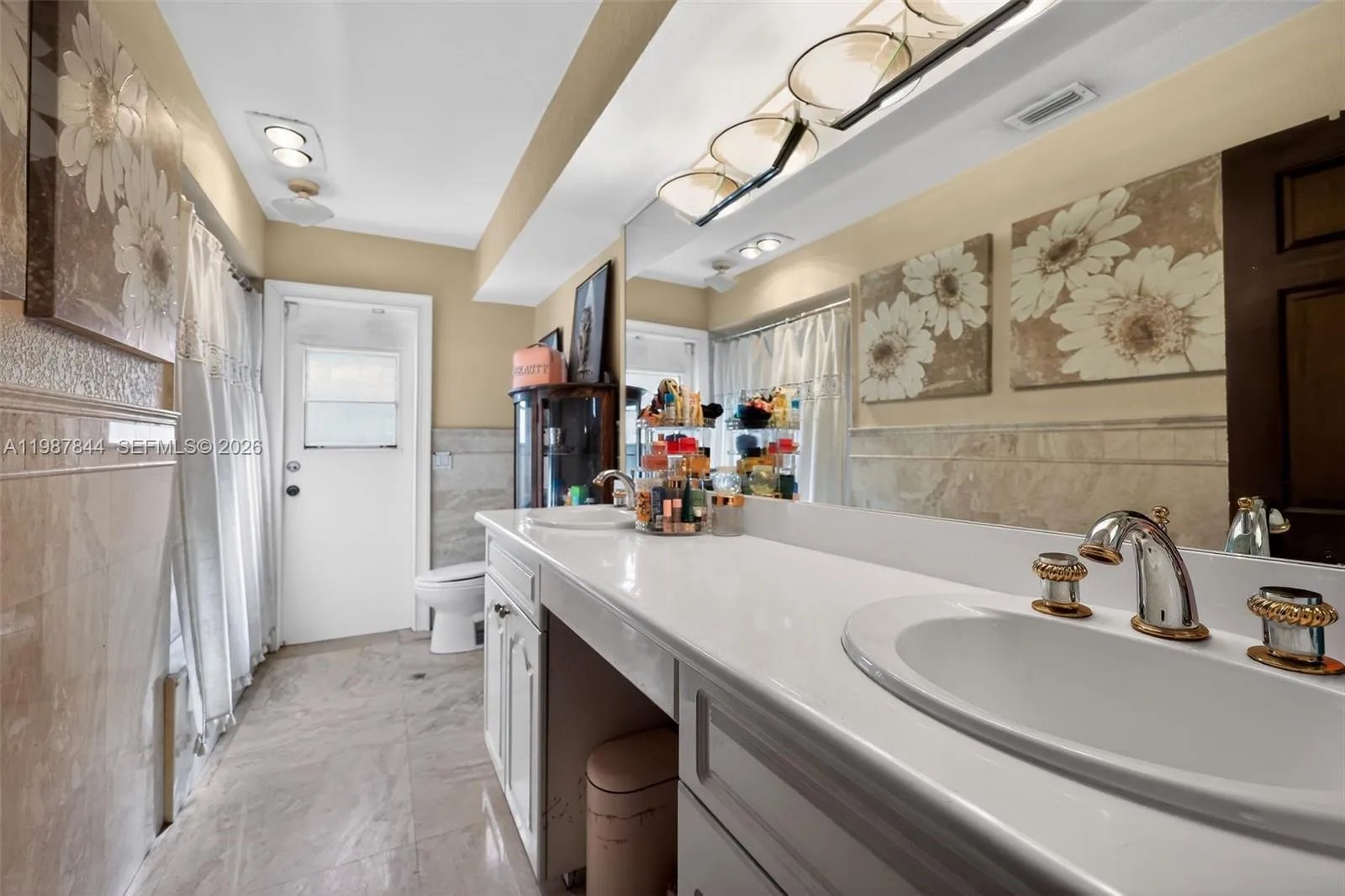 9420 Sea Turtle Ln, Plantation, Florida 33324, Plantation, Florida 33324, 5 Bedrooms Bedrooms, ,3 BathroomsBathrooms,Residential,For Sale,9420 Sea Turtle Ln, Plantation, Florida 33324,A11987844