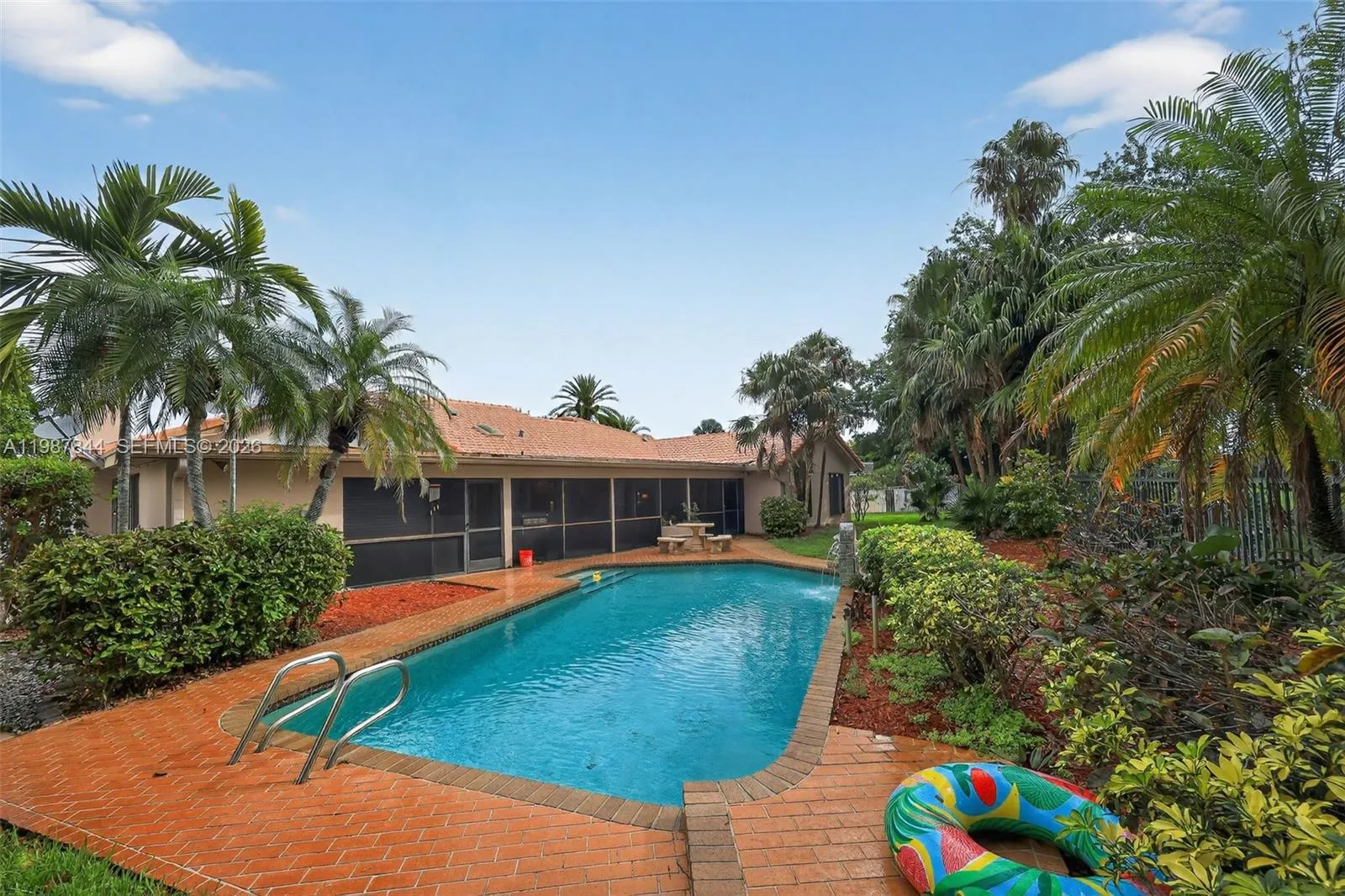 9420 Sea Turtle Ln, Plantation, Florida 33324, Plantation, Florida 33324, 5 Bedrooms Bedrooms, ,3 BathroomsBathrooms,Residential,For Sale,9420 Sea Turtle Ln, Plantation, Florida 33324,A11987844