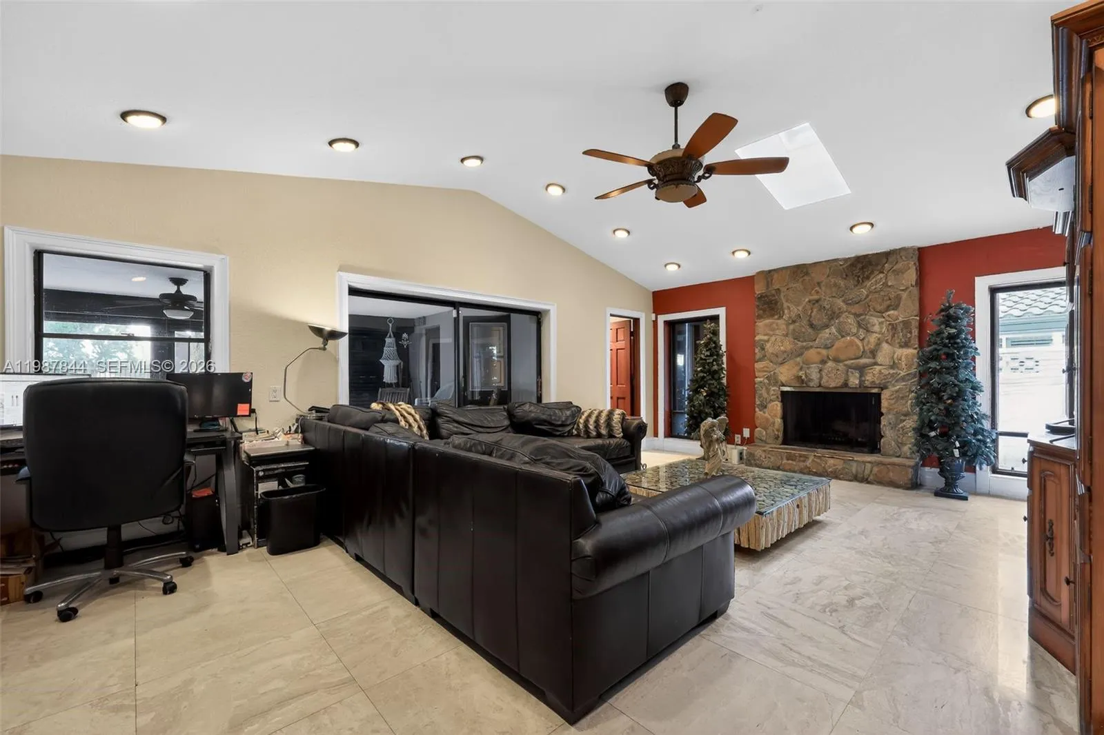 9420 Sea Turtle Ln, Plantation, Florida 33324, Plantation, Florida 33324, 5 Bedrooms Bedrooms, ,3 BathroomsBathrooms,Residential,For Sale,9420 Sea Turtle Ln, Plantation, Florida 33324,A11987844