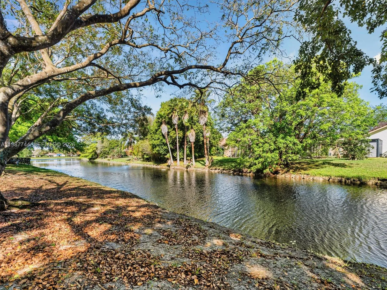 11407 Lakeview Dr 4-a, Coral Springs, Florida 3307, Coral Springs, Florida 33071, 4 Bedrooms Bedrooms, ,2 BathroomsBathrooms,Residential Lease,For Rent,11407 Lakeview Dr 4-a, Coral Springs, Florida 3307,A11987744