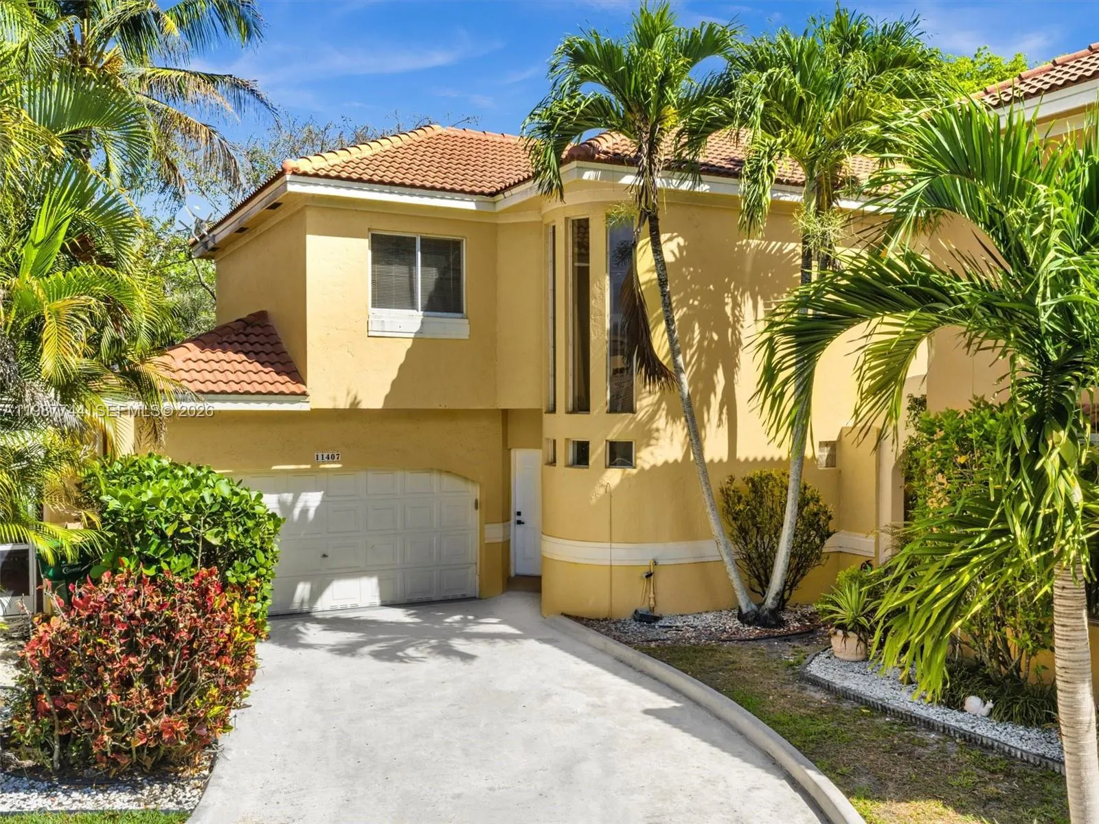 11407 Lakeview Dr 4-a, Coral Springs, Florida 3307, Coral Springs, Florida 33071, 4 Bedrooms Bedrooms, ,2 BathroomsBathrooms,Residential Lease,For Rent,11407 Lakeview Dr 4-a, Coral Springs, Florida 3307,A11987744