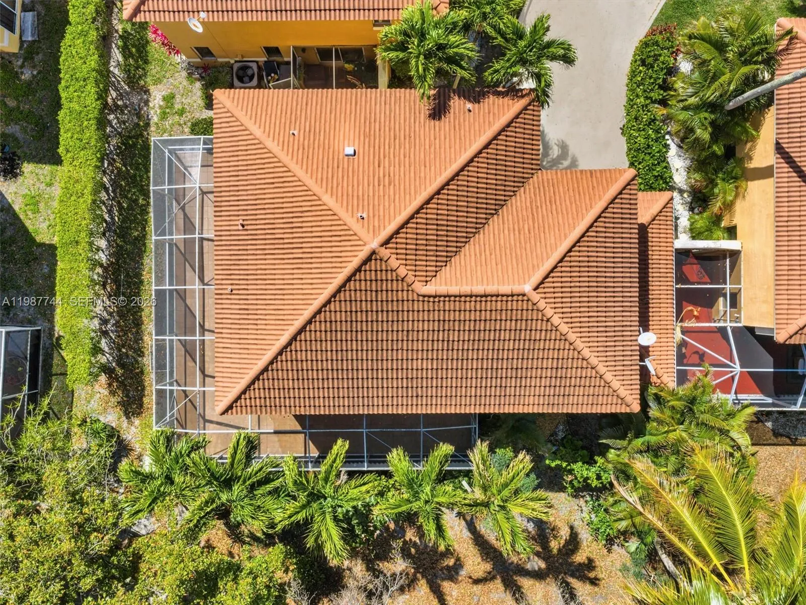 11407 Lakeview Dr 4-a, Coral Springs, Florida 3307, Coral Springs, Florida 33071, 4 Bedrooms Bedrooms, ,2 BathroomsBathrooms,Residential Lease,For Rent,11407 Lakeview Dr 4-a, Coral Springs, Florida 3307,A11987744