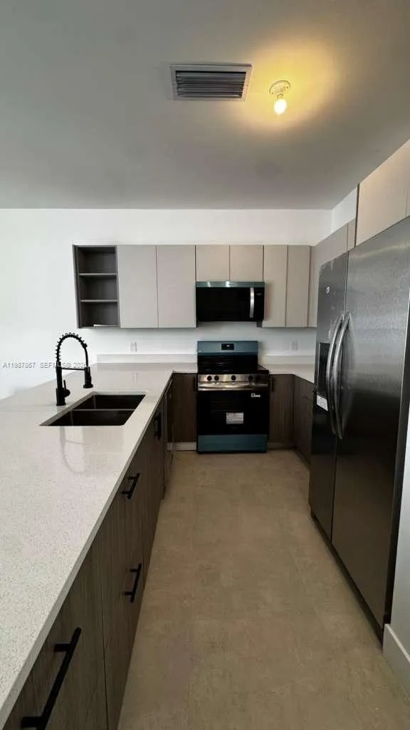 2788 Nw 9th Pl, Fort Lauderdale, Florida 33311, Fort Lauderdale, Florida 33311, 3 Bedrooms Bedrooms, ,2 BathroomsBathrooms,Residential,For Sale,2788 Nw 9th Pl, Fort Lauderdale, Florida 33311,A11987867