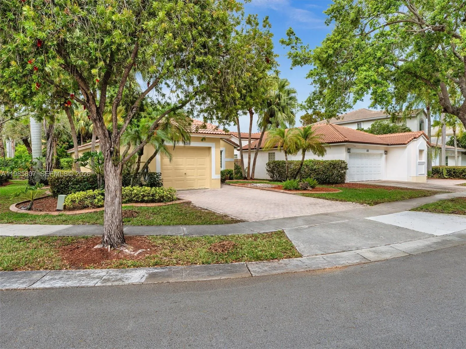 1208 Nw 170th Ave, Pembroke Pines, Florida 33028, Pembroke Pines, Florida 33028, 3 Bedrooms Bedrooms, ,2 BathroomsBathrooms,Residential,For Sale,1208 Nw 170th Ave, Pembroke Pines, Florida 33028,A11985807