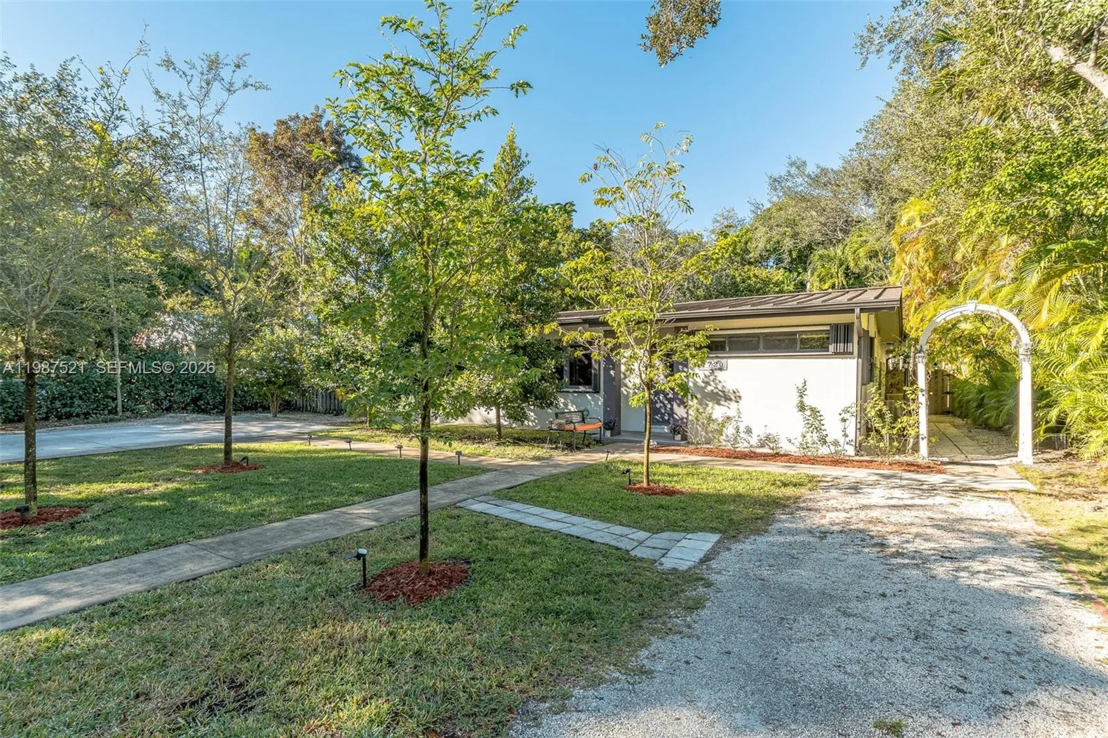 7720 Sw 59th Ct, South Miami, Florida 33143, South Miami, Florida 33143, 3 Bedrooms Bedrooms, ,3 BathroomsBathrooms,Residential Lease,For Rent,7720 Sw 59th Ct, South Miami, Florida 33143,A11987521