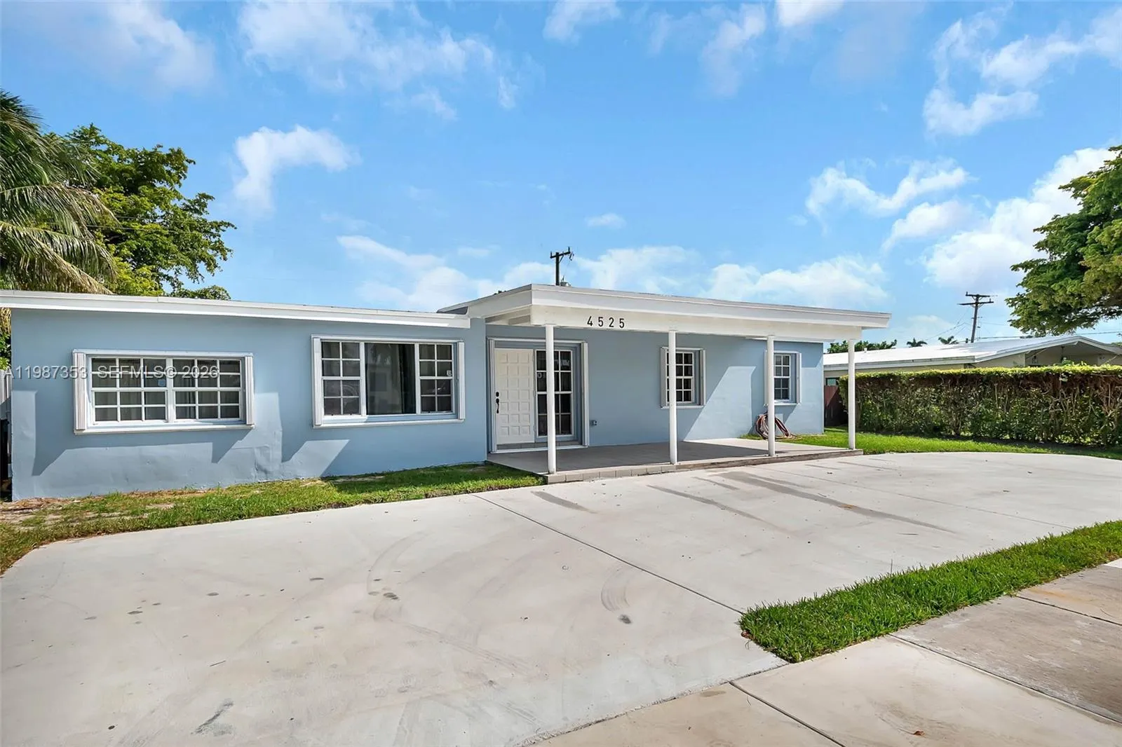 4525 Sw 112th Pl, Miami, Florida 33165, Miami, Florida 33165, 4 Bedrooms Bedrooms, ,3 BathroomsBathrooms,Residential Lease,For Rent,4525 Sw 112th Pl, Miami, Florida 33165,A11987353