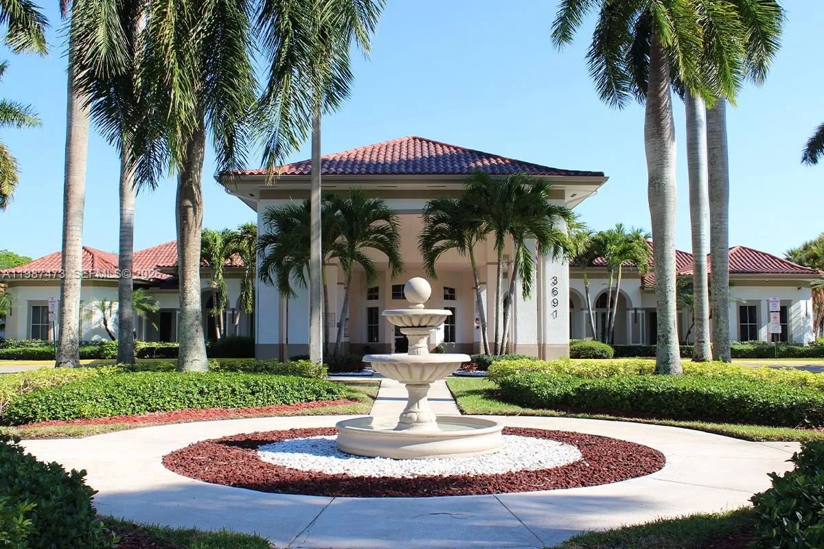 16500 Sw 37th St 16500, Miramar, Florida 33027, Miramar, Florida 33027, 4 Bedrooms Bedrooms, ,3 BathroomsBathrooms,Residential Lease,For Rent,16500 Sw 37th St 16500, Miramar, Florida 33027,A11987473