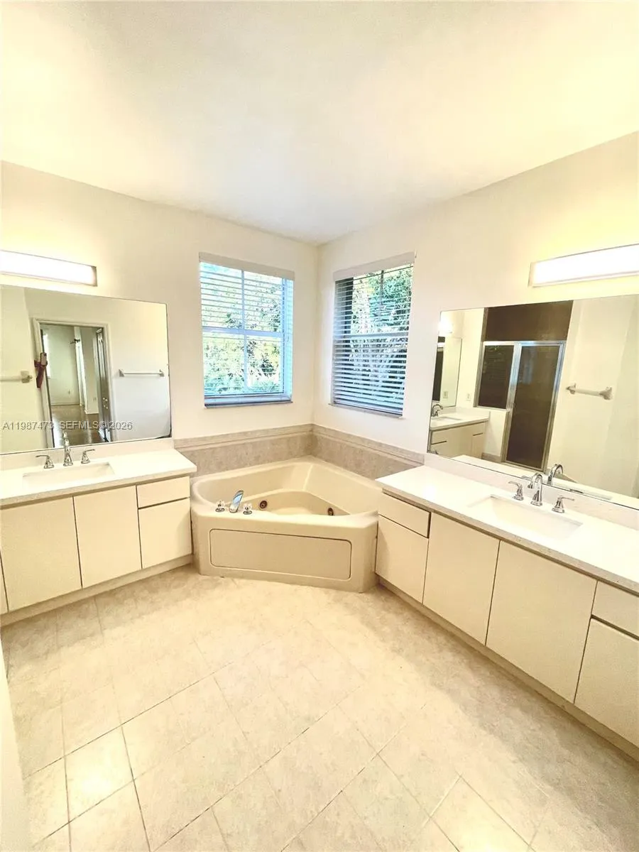 16500 Sw 37th St 16500, Miramar, Florida 33027, Miramar, Florida 33027, 4 Bedrooms Bedrooms, ,3 BathroomsBathrooms,Residential Lease,For Rent,16500 Sw 37th St 16500, Miramar, Florida 33027,A11987473