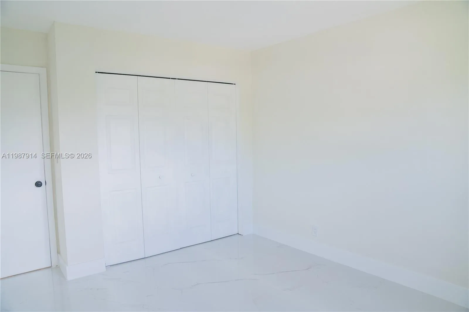 615 Ne 26th St 2, Wilton Manors, Florida 33305, Wilton Manors, Florida 33305, 2 Bedrooms Bedrooms, ,1 BathroomBathrooms,Residential Lease,For Rent,615 Ne 26th St 2, Wilton Manors, Florida 33305,A11987914
