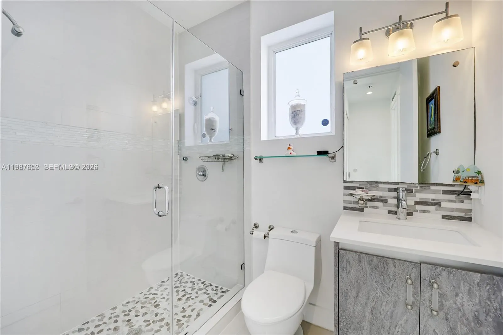 2943 Sw 23rd St, Miami, Florida 33145, Miami, Florida 33145, 3 Bedrooms Bedrooms, ,2 BathroomsBathrooms,Residential,For Sale,2943 Sw 23rd St, Miami, Florida 33145,A11987653