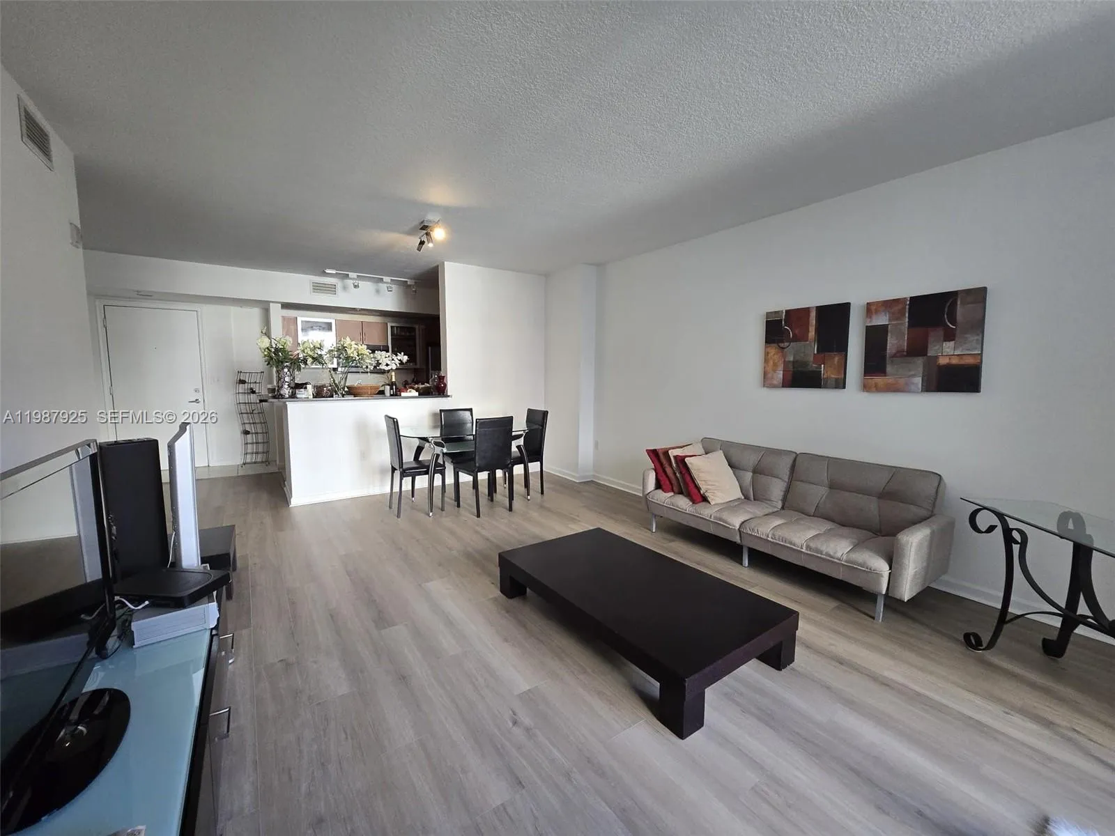 18800 Ne 29th Ave 321, Aventura, Florida 33180, Aventura, Florida 33180, 1 Bedroom Bedrooms, ,1 BathroomBathrooms,Residential Lease,For Rent,18800 Ne 29th Ave 321, Aventura, Florida 33180,A11987925
