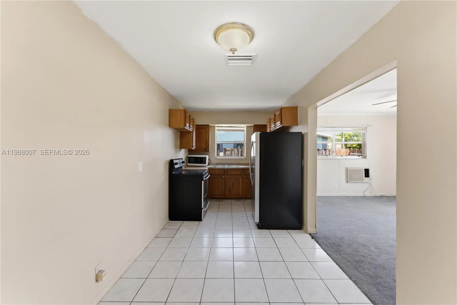 1017 Nw 8th St, Hallandale Beach, Florida 33009, Hallandale Beach, Florida 33009, 4 Bedrooms Bedrooms, ,1 BathroomBathrooms,Residential,For Sale,1017 Nw 8th St, Hallandale Beach, Florida 33009,A11988007