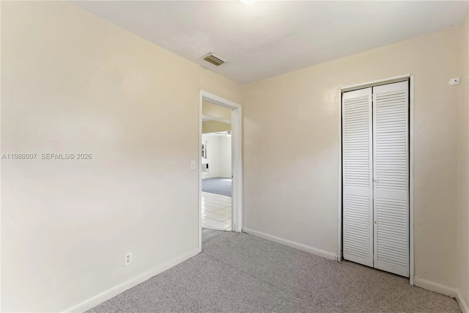 1017 Nw 8th St, Hallandale Beach, Florida 33009, Hallandale Beach, Florida 33009, 4 Bedrooms Bedrooms, ,1 BathroomBathrooms,Residential,For Sale,1017 Nw 8th St, Hallandale Beach, Florida 33009,A11988007