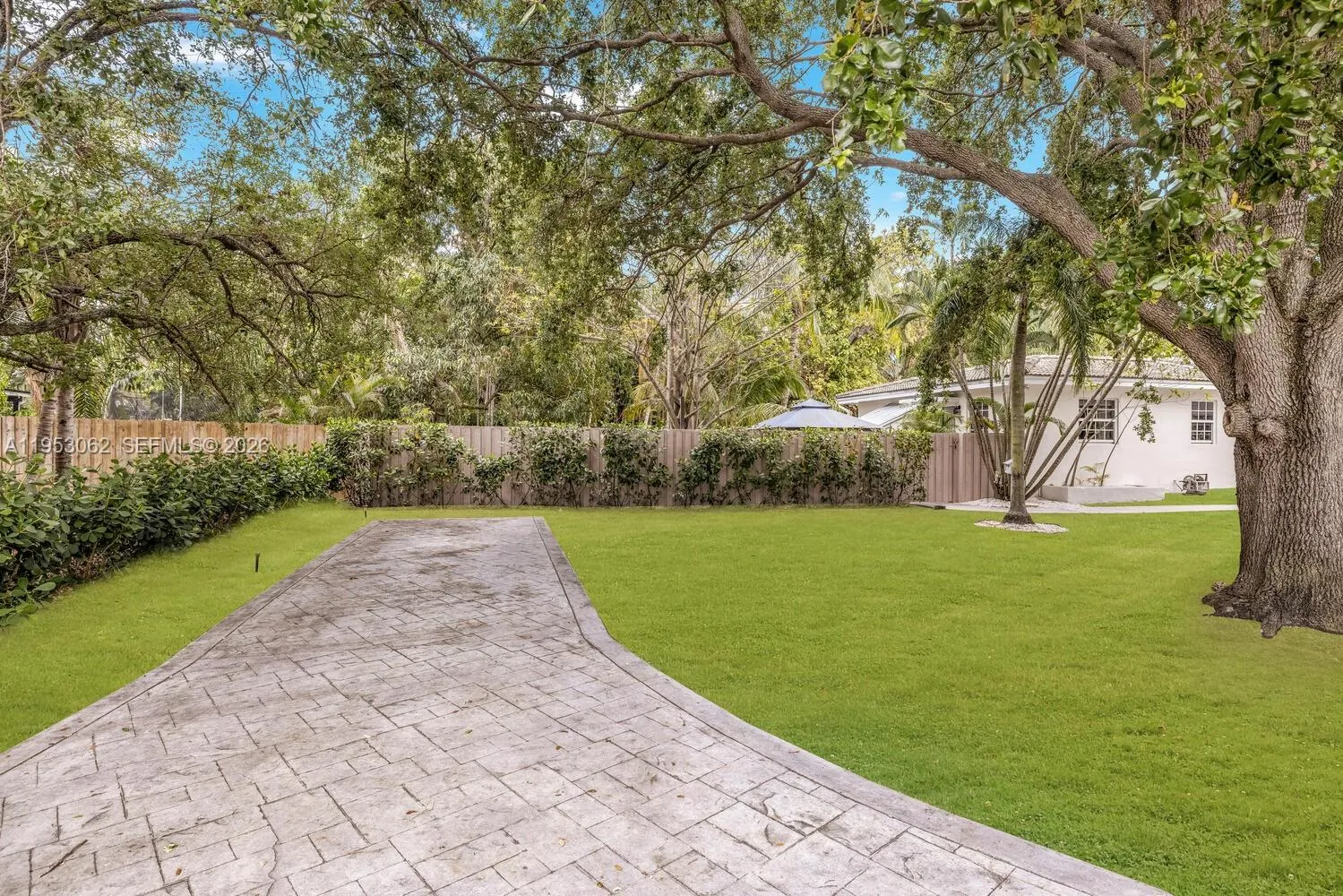 11803 Ne 11 Ave, Biscayne Park, Florida 33161, Biscayne Park, Florida 33161, ,Residential Income,For Sale,11803 Ne 11 Ave, Biscayne Park, Florida 33161,A11953062