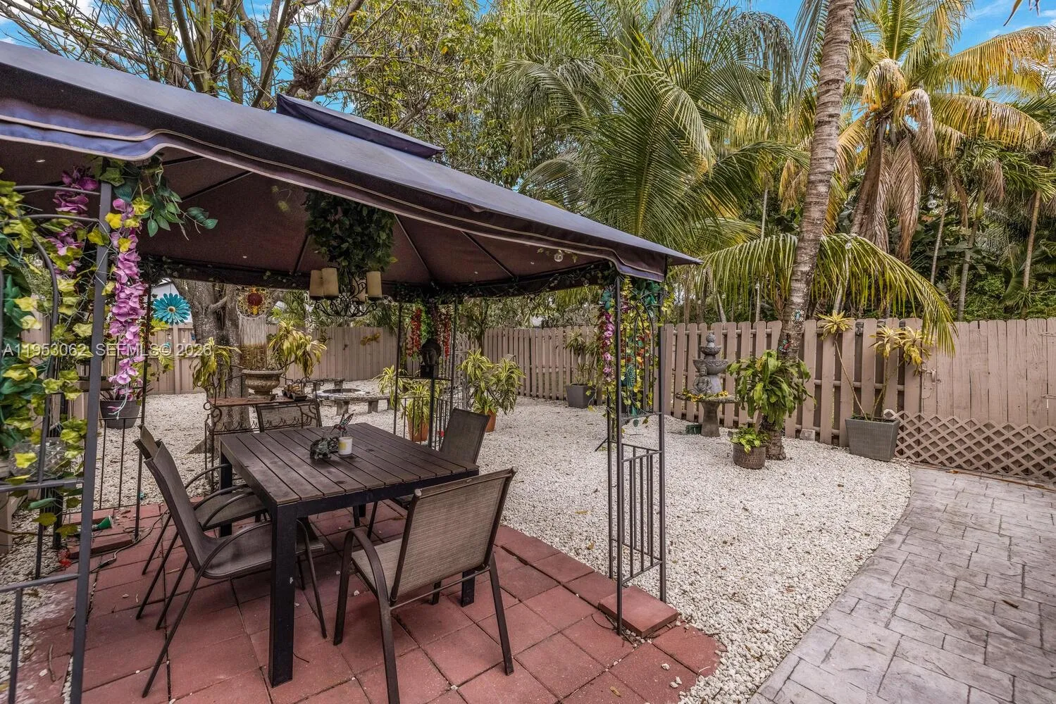 11803 Ne 11 Ave, Biscayne Park, Florida 33161, Biscayne Park, Florida 33161, ,Residential Income,For Sale,11803 Ne 11 Ave, Biscayne Park, Florida 33161,A11953062