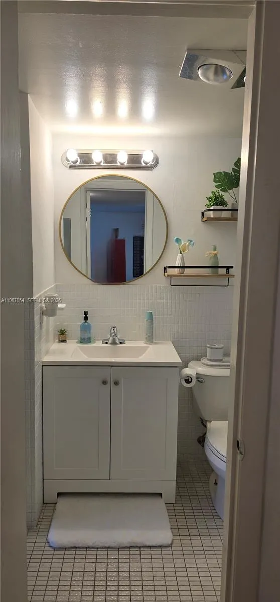 2861 Leonard Dr F605, Aventura, Florida 33160, Aventura, Florida 33160, 1 Bedroom Bedrooms, ,1 BathroomBathrooms,Residential Lease,For Rent,2861 Leonard Dr F605, Aventura, Florida 33160,A11987954