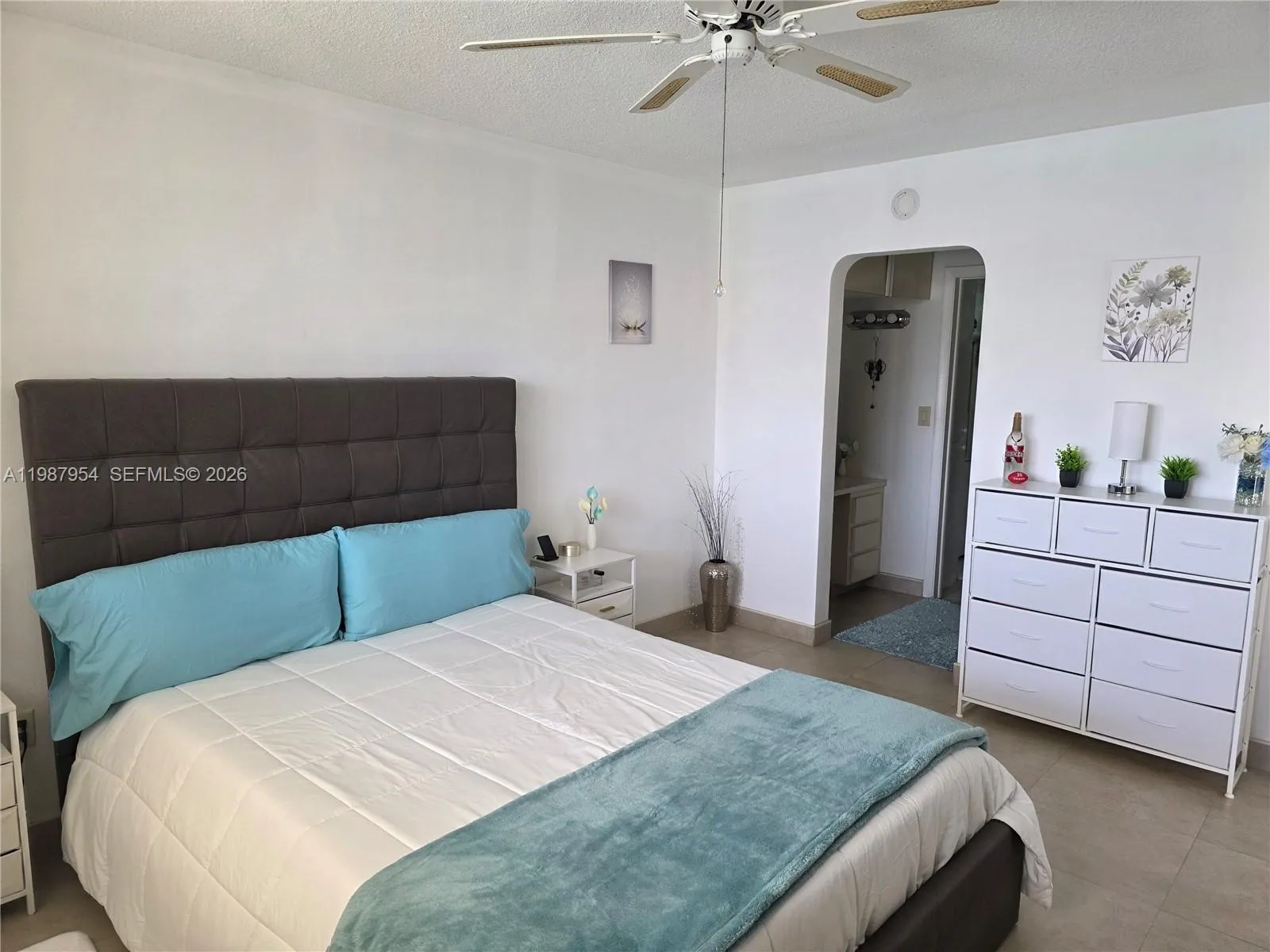 2861 Leonard Dr F605, Aventura, Florida 33160, Aventura, Florida 33160, 1 Bedroom Bedrooms, ,1 BathroomBathrooms,Residential Lease,For Rent,2861 Leonard Dr F605, Aventura, Florida 33160,A11987954