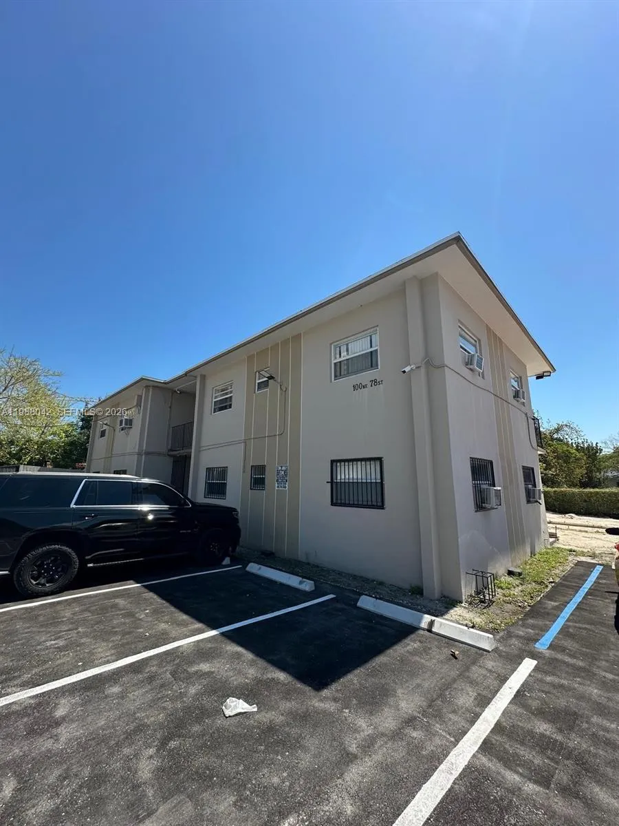 100 Ne 78th St 6, Miami, Florida 33138, Miami, Florida 33138, 12 Bedrooms Bedrooms, ,12 BathroomsBathrooms,Residential Lease,For Rent,100 Ne 78th St 6, Miami, Florida 33138,A11988042
