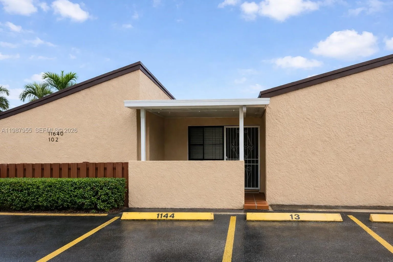 11640 Sw 2nd St 54, Sweetwater, Florida 33174, Sweetwater, Florida 33174, 3 Bedrooms Bedrooms, ,2 BathroomsBathrooms,Residential,For Sale,11640 Sw 2nd St 54, Sweetwater, Florida 33174,A11987955