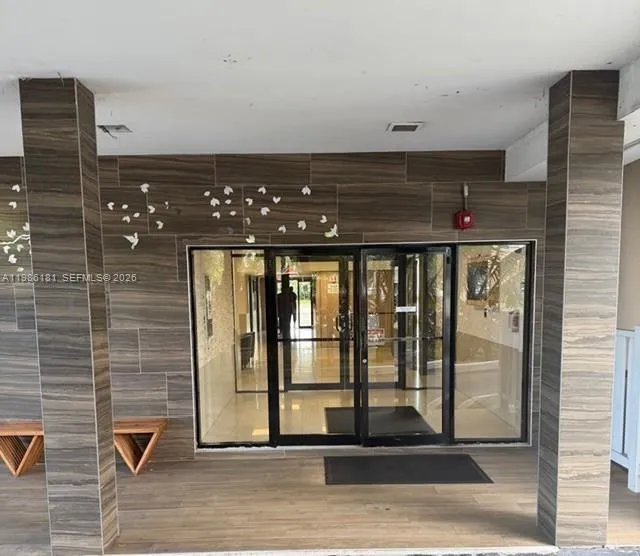 4164 Inverrary Dr 913, Lauderhill, Florida 33319, Lauderhill, Florida 33319, 2 Bedrooms Bedrooms, ,2 BathroomsBathrooms,Residential Lease,For Rent,4164 Inverrary Dr 913, Lauderhill, Florida 33319,A11986181 4164 Inverrary Dr 913, Lauderhill, Florida 33319, Lauderhill, Florida 33319, 2 Bedrooms Bedrooms, ,2 BathroomsBathrooms,Residential Lease,For Rent,4164 Inverrary Dr 913, Lauderhill, Florida 33319,A11986181