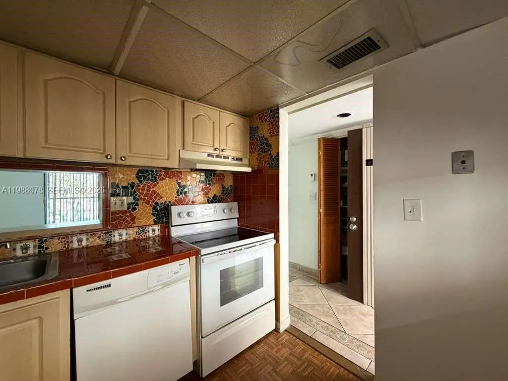 8420 Sw 133rd Ave Rd 309, Miami, Florida 33183, Miami, Florida 33183, 1 Bedroom Bedrooms, ,1 BathroomBathrooms,Residential Lease,For Rent,8420 Sw 133rd Ave Rd 309, Miami, Florida 33183,A11988078