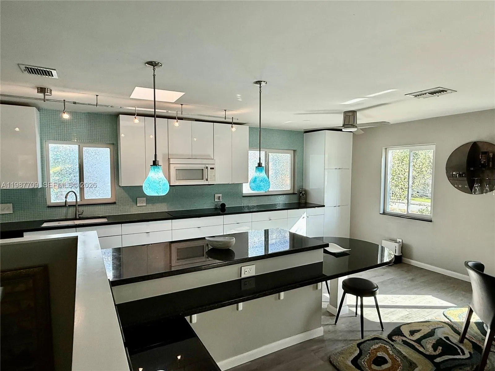 201 Fluvia Ave, Coral Gables, Florida 33134, Coral Gables, Florida 33134, ,Residential Income,For Sale,201 Fluvia Ave, Coral Gables, Florida 33134,A11987709