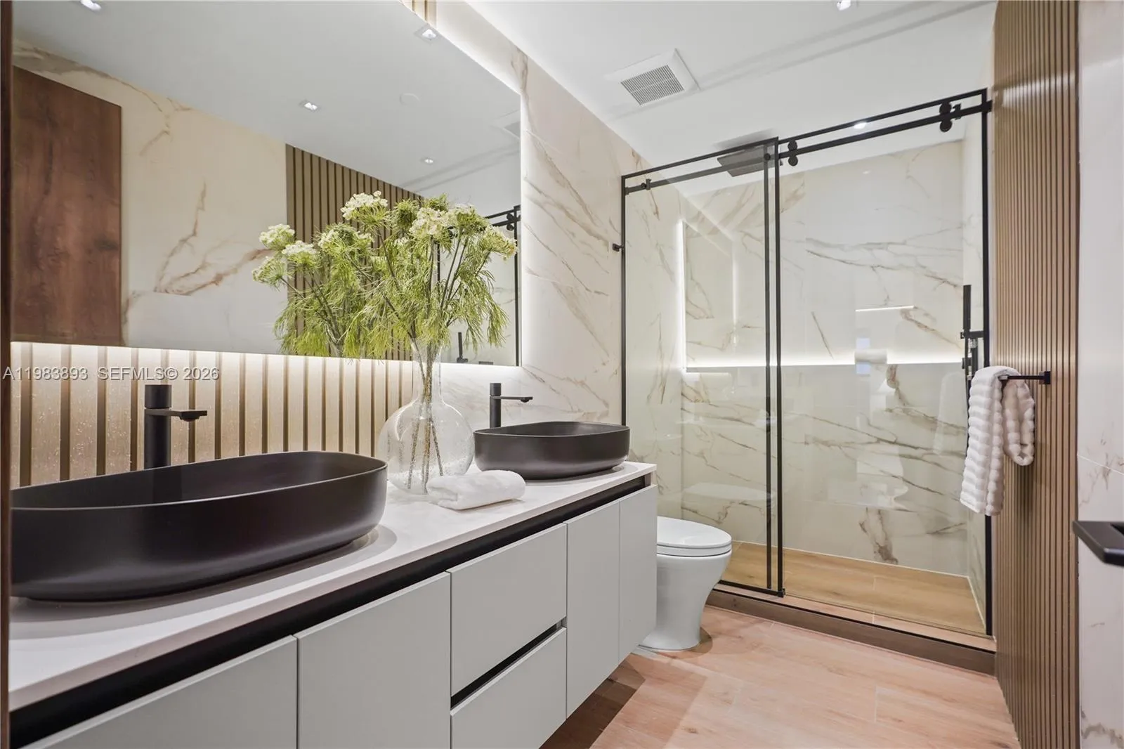 20020 Ne 21st Ct, Miami, Florida 33179, Miami, Florida 33179, 6 Bedrooms Bedrooms, ,6 BathroomsBathrooms,Residential,For Sale,20020 Ne 21st Ct, Miami, Florida 33179,A11983893